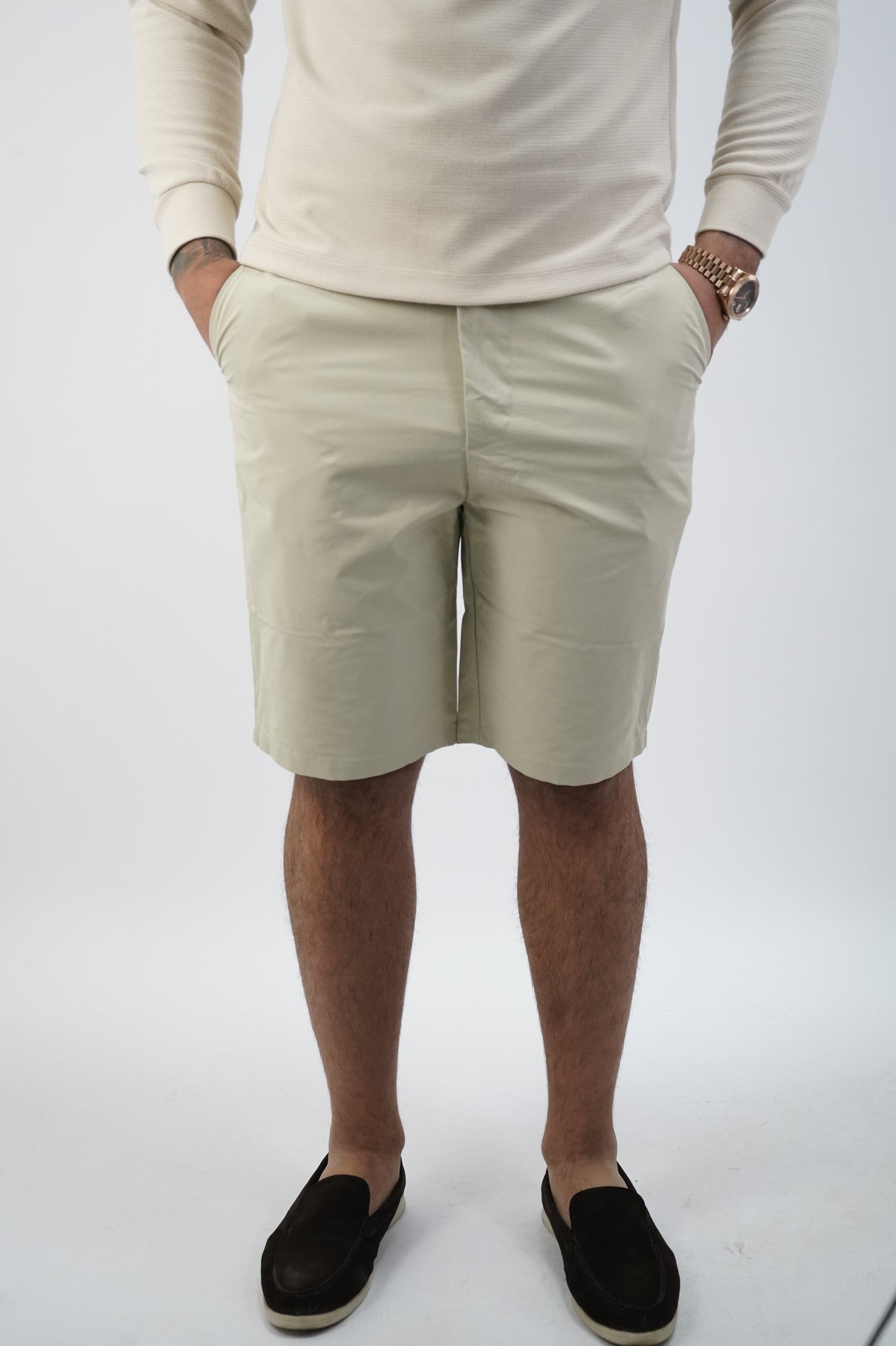 BEIGE TECH SHORTS