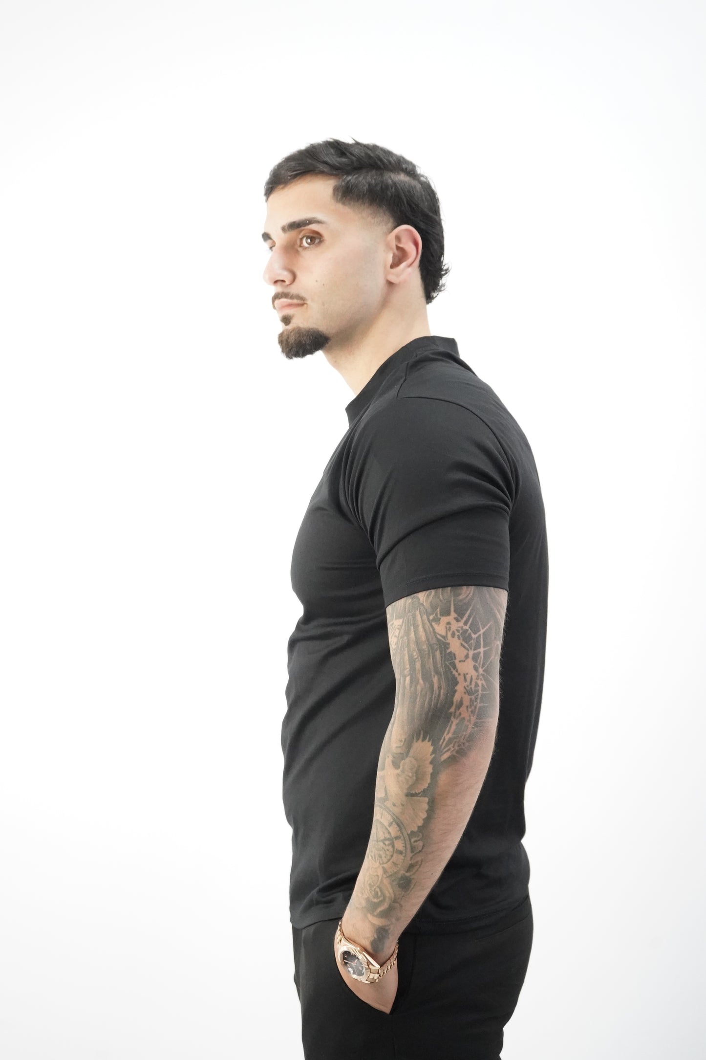 ONYX BLACK T-SHIRT