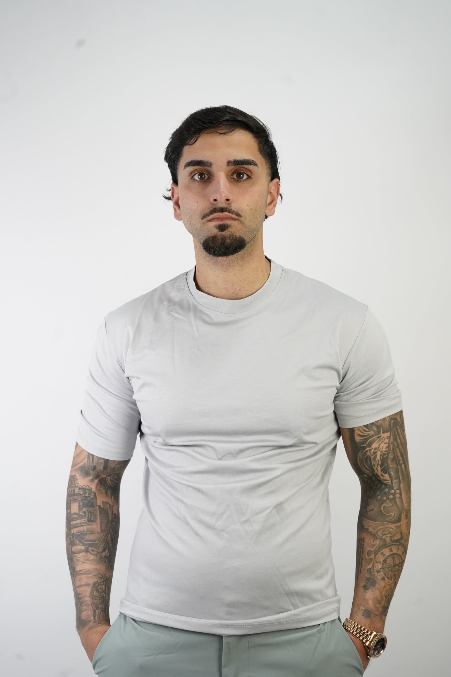 LIGHT GREY T-SHIRT