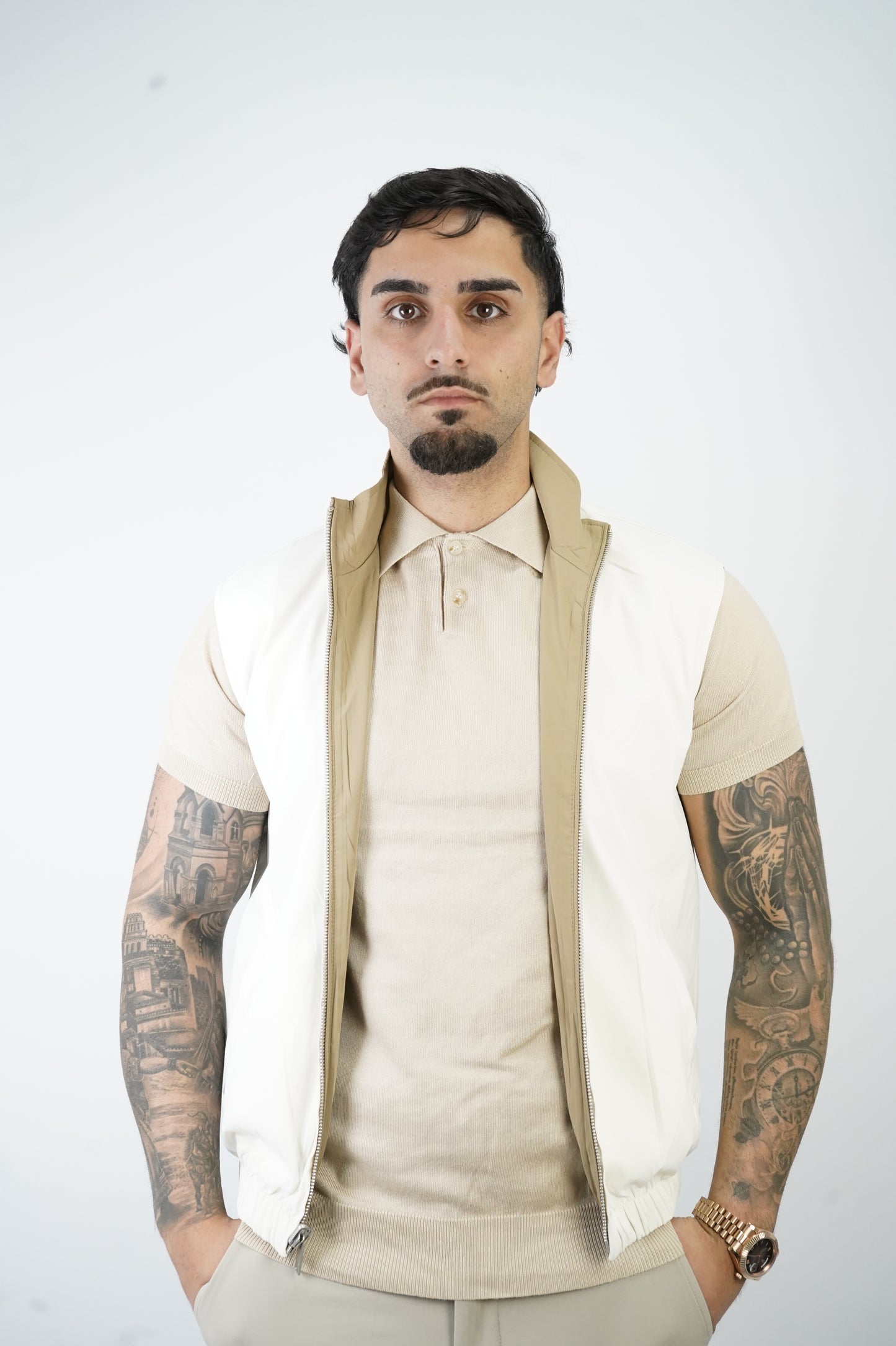 BEIGE / WHITE REVERSIBLE BODYWARMER