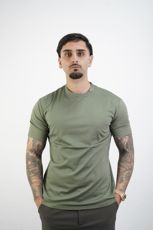 GREEN T-SHIRT