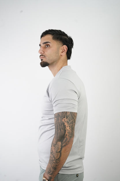 LIGHT GREY T-SHIRT