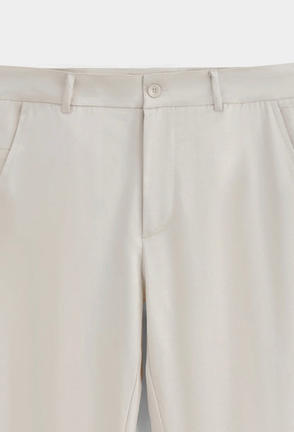 Crème white pants