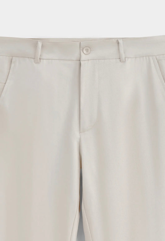 Crème white pants
